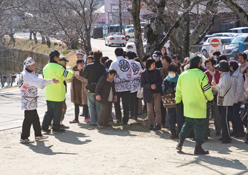 大鏡餅奉納